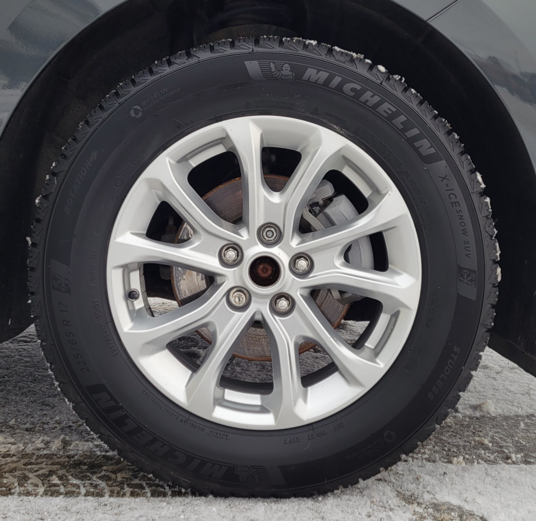 Alloy wheels