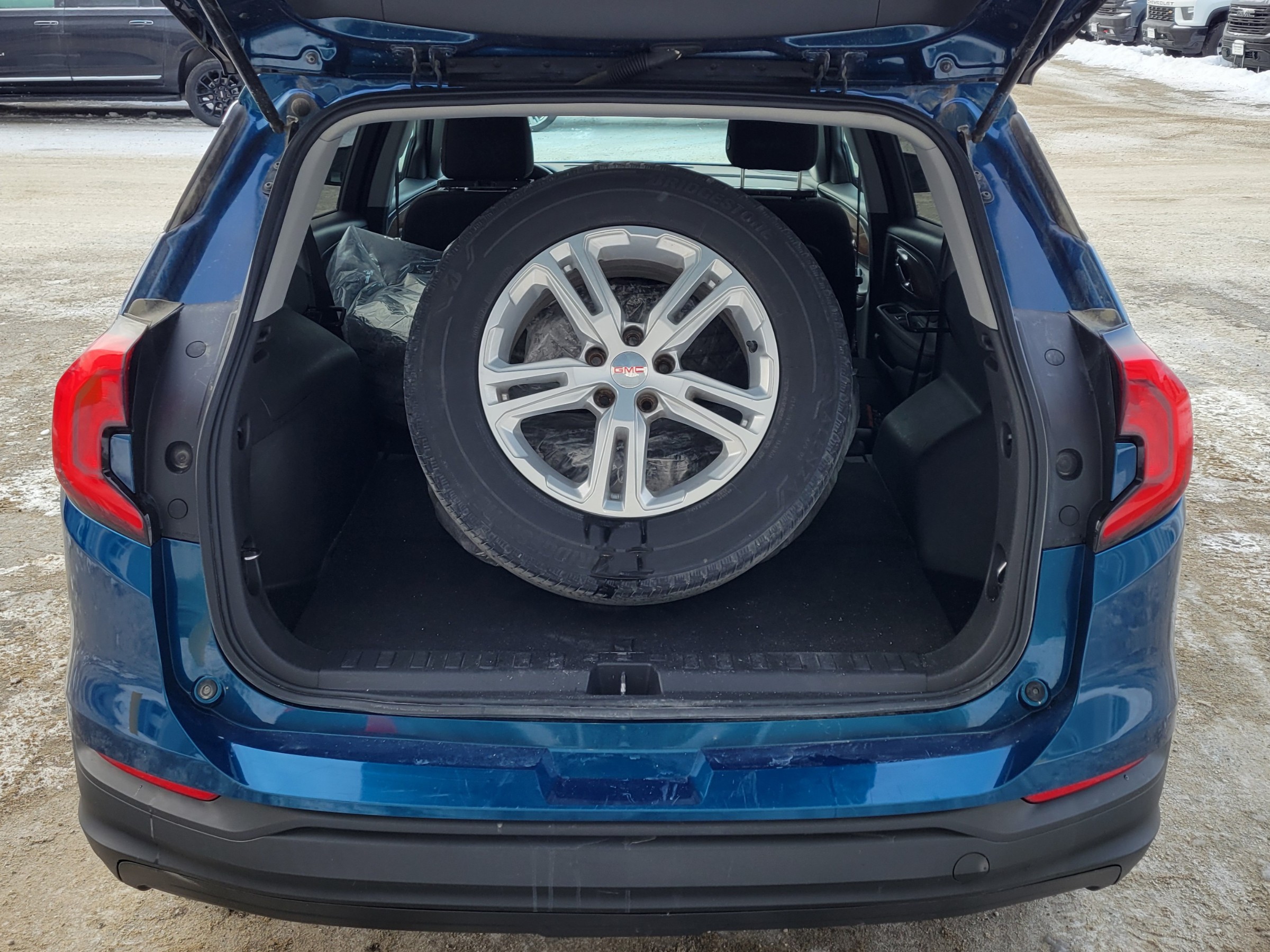 Car Image 6